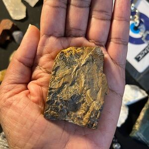 Raw Tiger Eye Gemstone